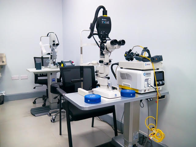 Equipment at VIsion Express Medical
